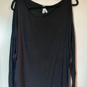 Women’s cold shoulder top L